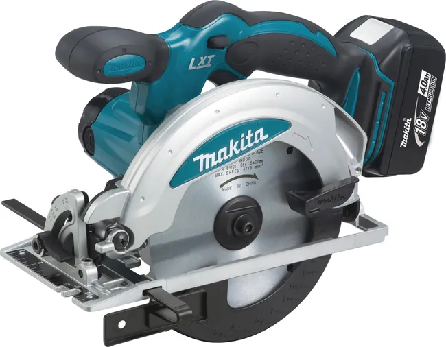 Scie circulaire 18 v MAKITA