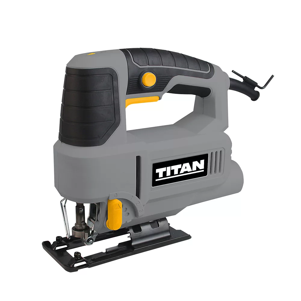 Scie sauteuse 750 w TITAN